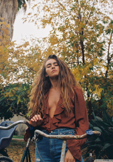 Leore Hayon naked star pic