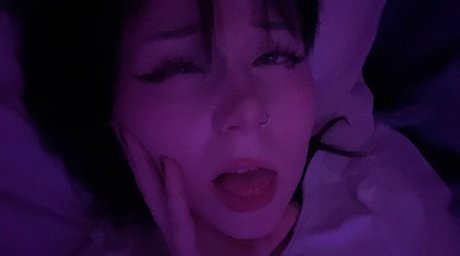 chelly x Profile pic