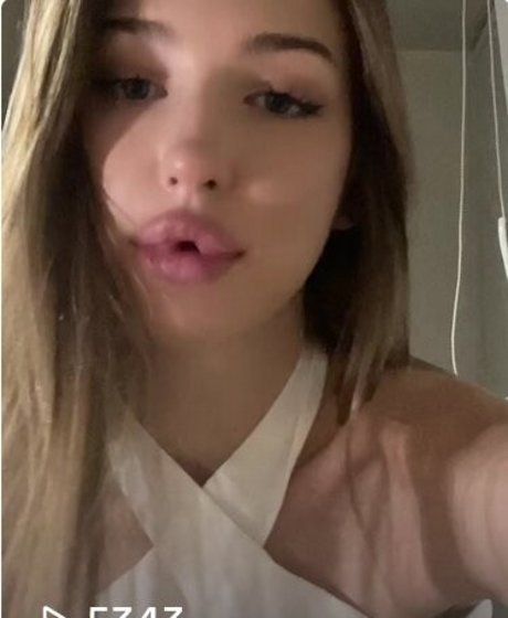 callherdiana naked star picture