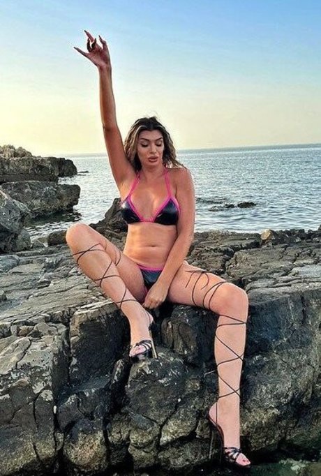 Anita Giordano pretty star galleries