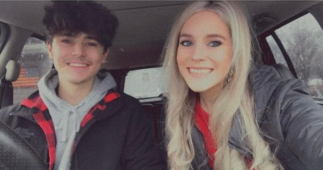 Alyssa Bryanne erotic model img