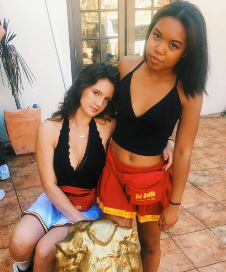 Leighton Wilson pornstar naked archive