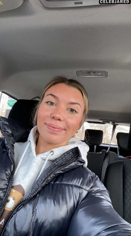 Jessica Todaro exclusive model image