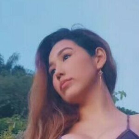 Alice W nice model photo