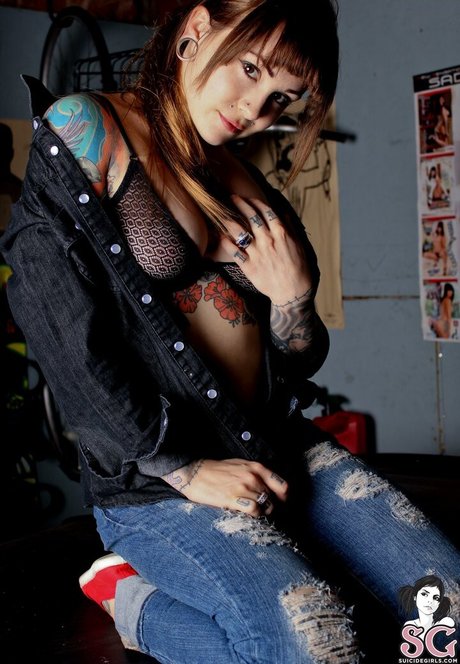 Elle Stranger Profile pic