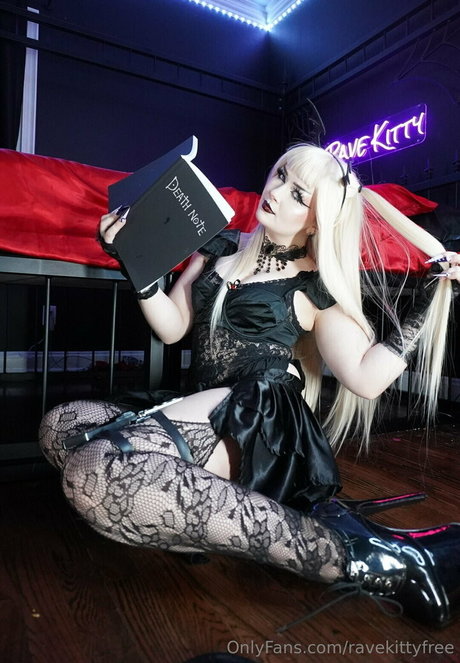 ravekittyfree star pornographic photos