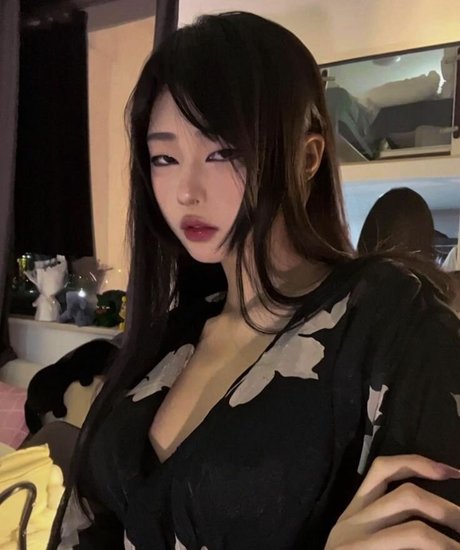 Daturakisses perfect actress pic