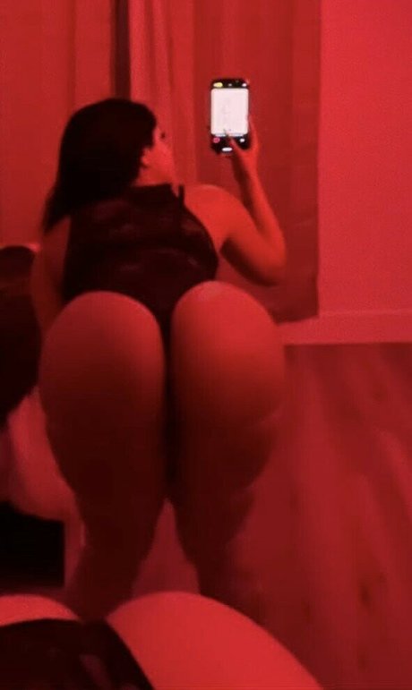 Evelyn Ortiz model beautiful archive