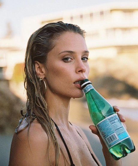 Allie Leggett pornstar high quality photos