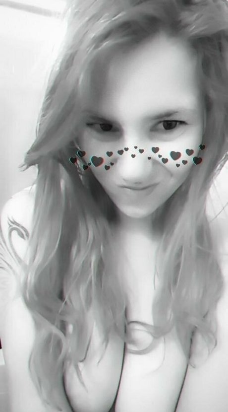 bunnyqueen20961 model xxx photo