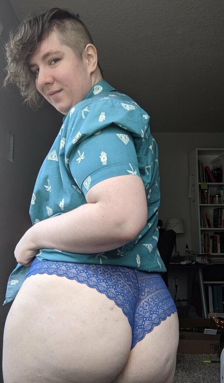 wednesdayeve free sex model gallery