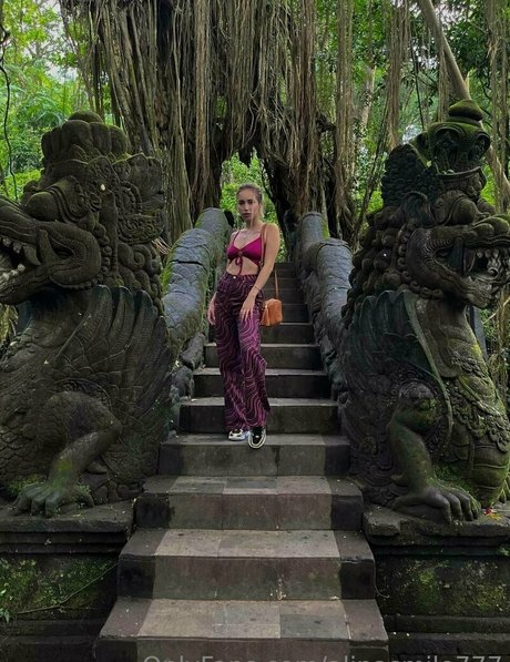 Amy Rose perfect model photo