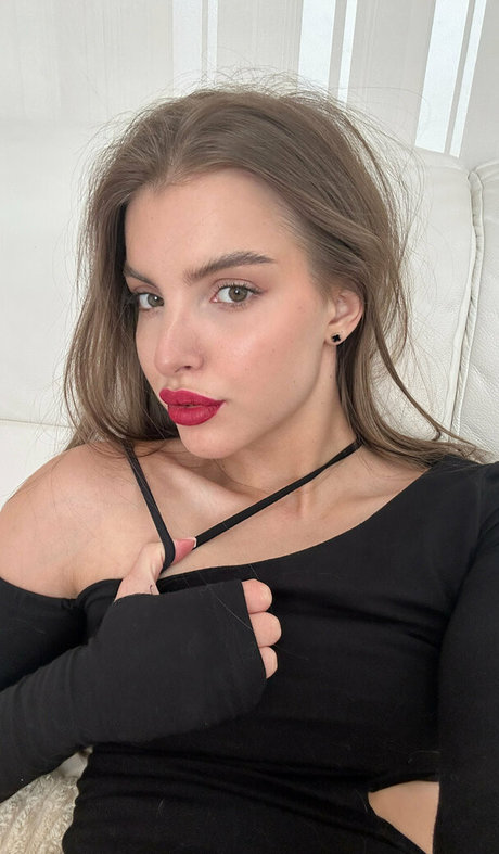 vixydi free exclusive star pics