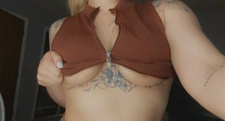 xsonzax naked star images