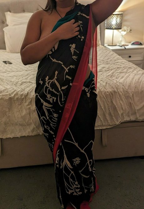 desichocxo exclusive star pic