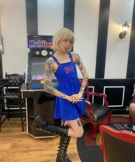 Luh Setra exclusive model img