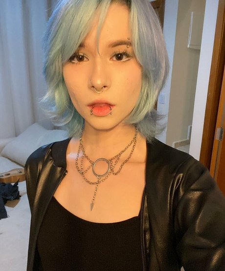 Luh Setra pornstar adult archive