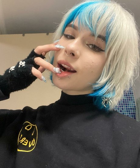 Luh Setra pornstar art archive