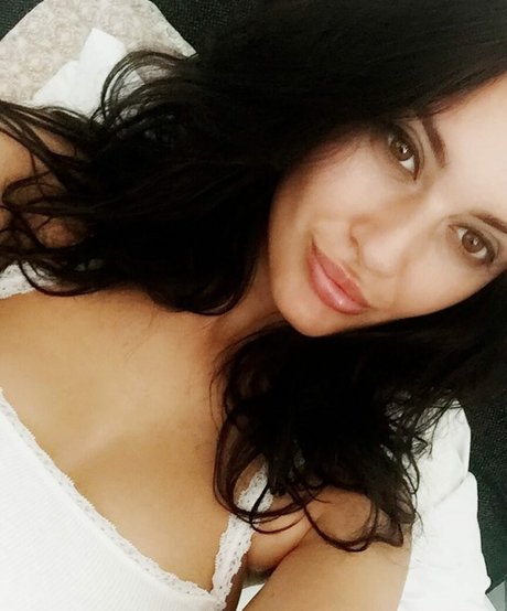 Bianca Jordan xxx model gallery