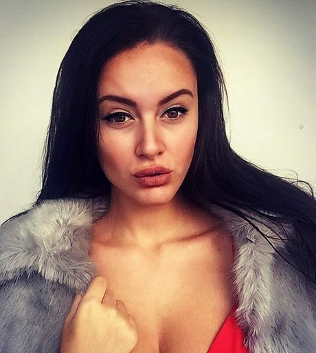 Bianca Jordan model hd image