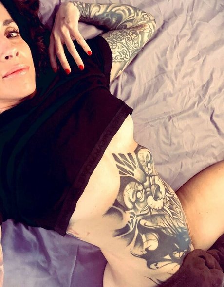 Leigh Wolfe star adult images