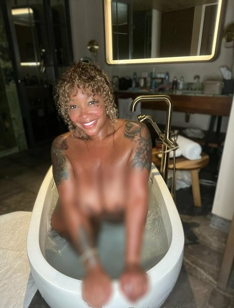 eatmahkandyfree adult star pictures