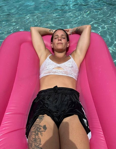 Convincedmom4u star exclusive image