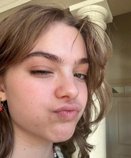 Isabel Myers pornstar exclusive archive