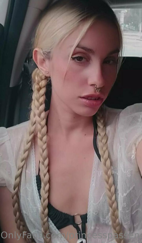 princesspassengerr best pornstar pictures
