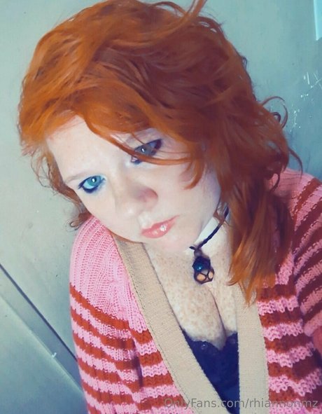 rhiannonmz sex model images