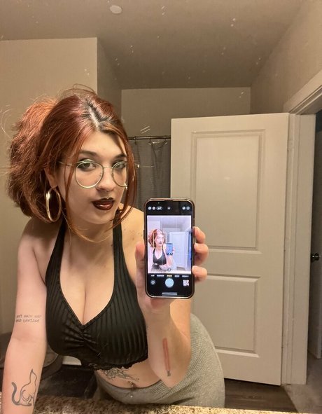 IiIjiggles star naked archive