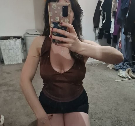 Georgia Veitch adult model pictures