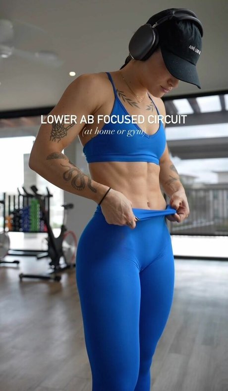 Kelly Matthews star naked photos