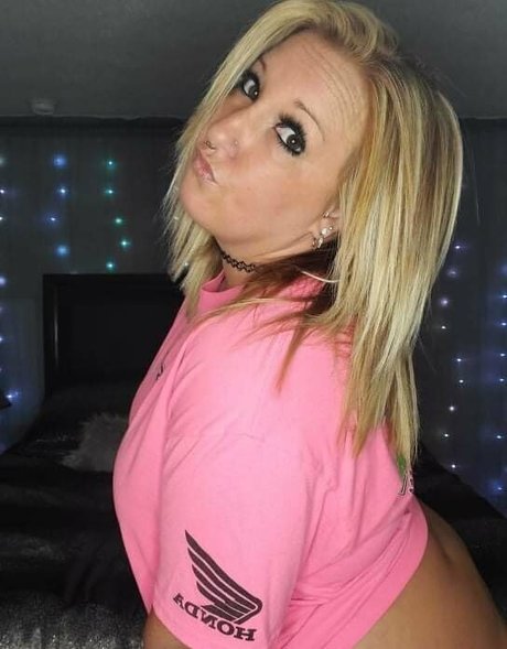 gwennie1993 pornstar xxx gallery