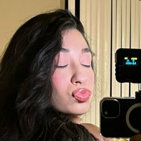 ijustneedee perfect pornstar photo