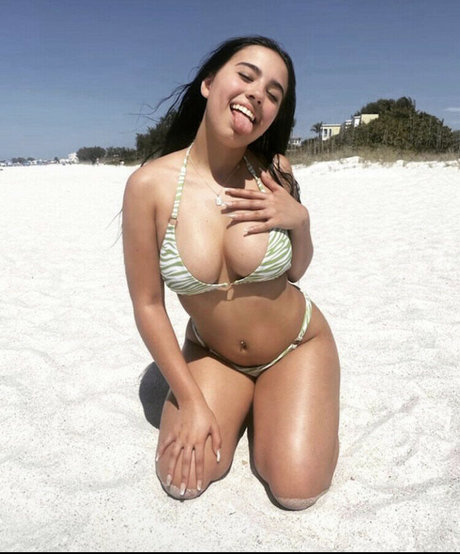 Eve Irizarry sexy actress image