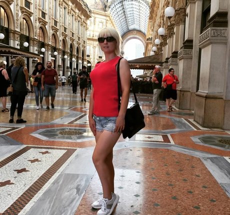 Anya87 beautiful pornstar pictures