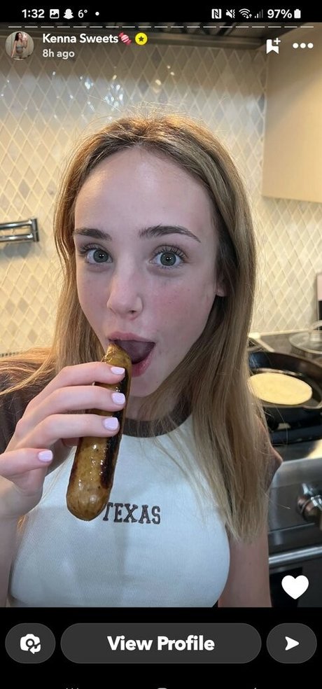 Kenna Sweets star top photo