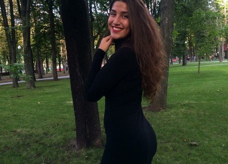 Valeriia Simavonian porn actress photo