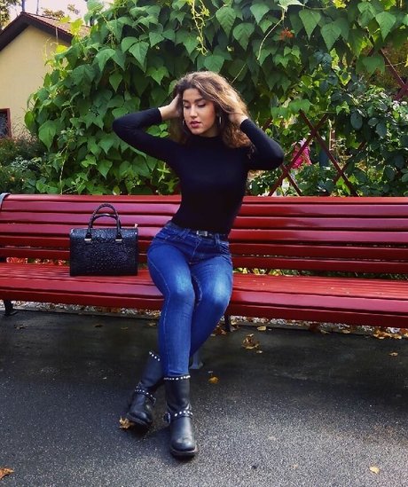 Valeriia Simavonian star hot images