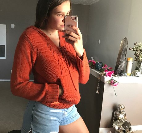 Autumn Brianne pornographic model img