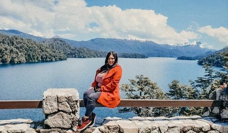 Naty Mari model pretty photo