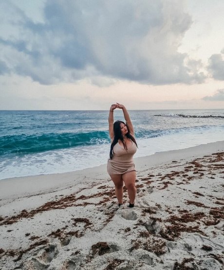 Naty Mari pornstar hot gallery