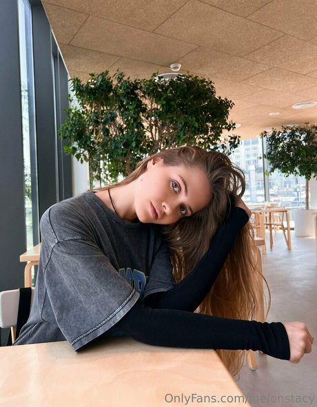 Melon Stacy free pornstar gallery