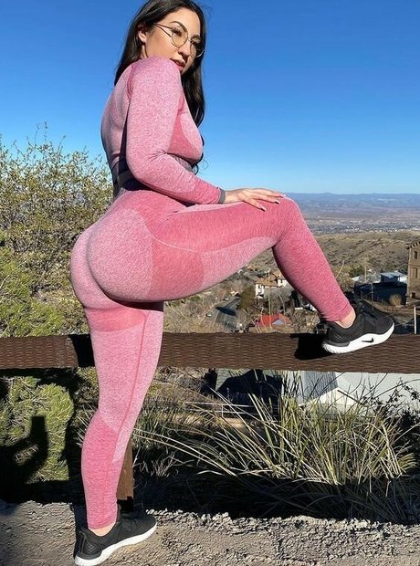 Hannah Nichole Kast art pornstar archive