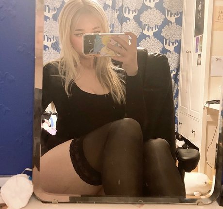 Allykitti hd star images