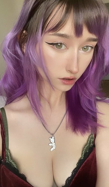 Allykitti model top img