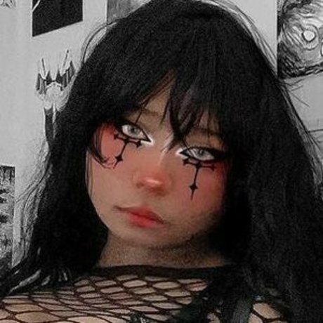 unholyybunnyy model hot img