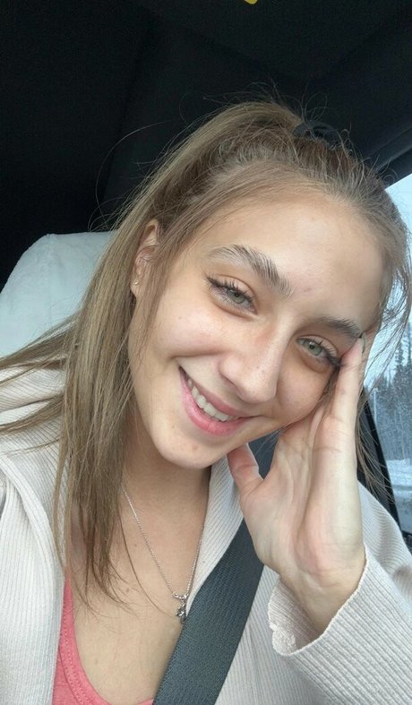 YellowMinimum6204 pornstar perfect img