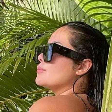 Priscilla Lina hot star picture